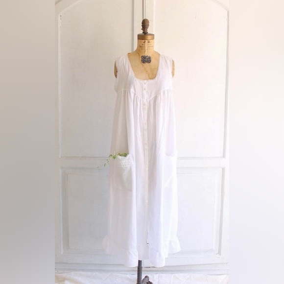 Vintage Bernette New York Cotton Prairie Dress / Nightgown - Picture 3 of 12